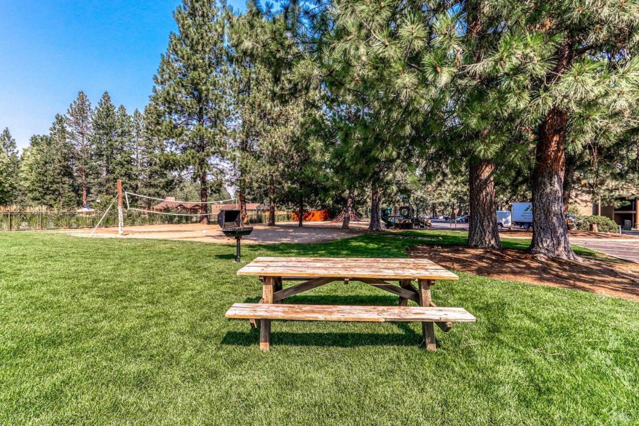 Deschutes River Woods Seventh Mountain Resort מראה חיצוני תמונה