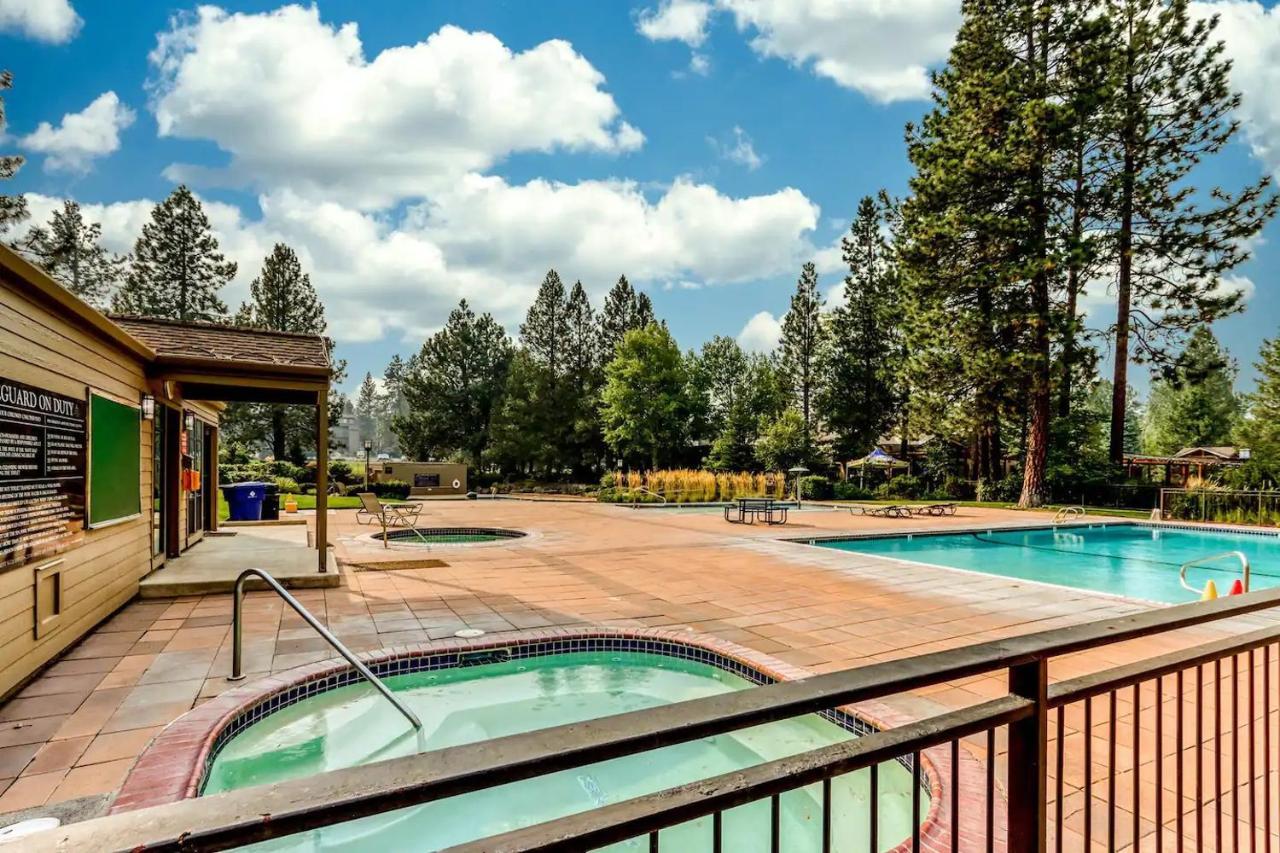 Deschutes River Woods Seventh Mountain Resort מראה חיצוני תמונה